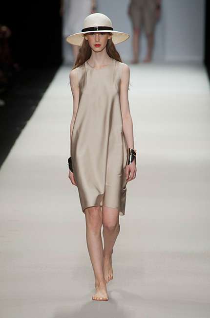 maison_rabih_kayrouz_ilkbahar_yaz_2013_defile_moda_elbise (33)