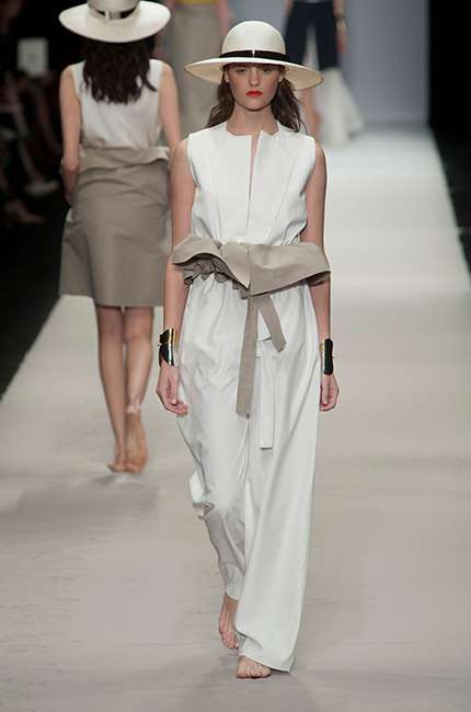 maison_rabih_kayrouz_ilkbahar_yaz_2013_defile_moda_elbise (7)