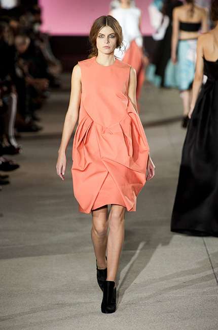 john_galliano_ilkbahar_yaz_2013_defile_moda_elbise_koleksiyon (17)