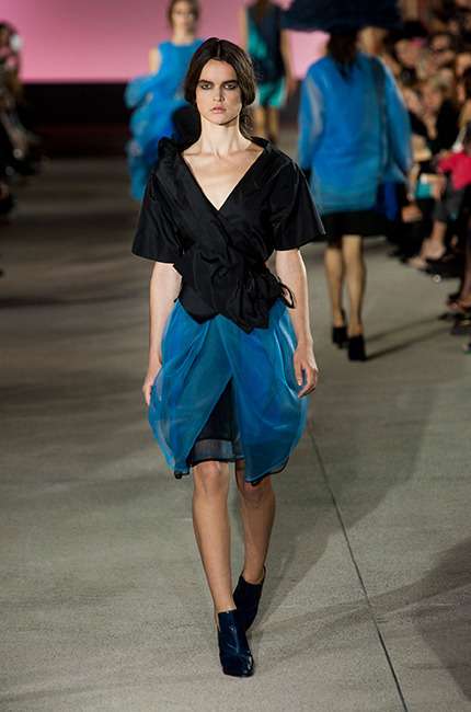 john_galliano_ilkbahar_yaz_2013_defile_moda_elbise_koleksiyon (37)