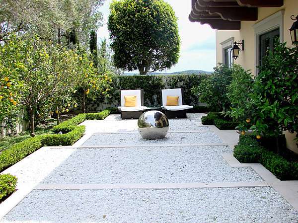 Modern-Los-Angeles-outdoor-space