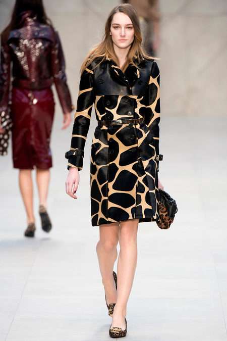 Burberry 2013 Gece Kıyafetleri