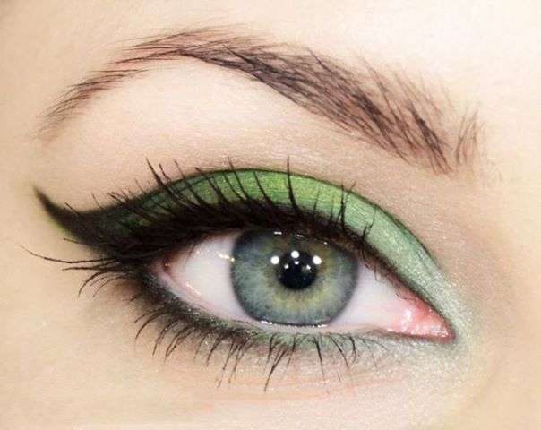 yeşil gözler için makyaj teknikleri 