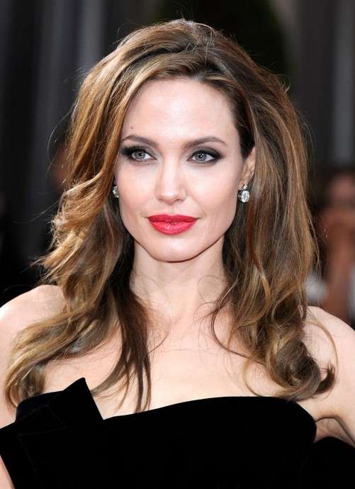 angelina_jolie_sac_modelleri_2015 (5)