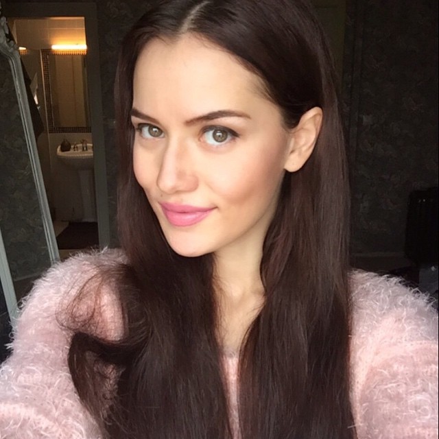 fahriye_evcen_sac_rengi_ve_modelleri_2015 (1)