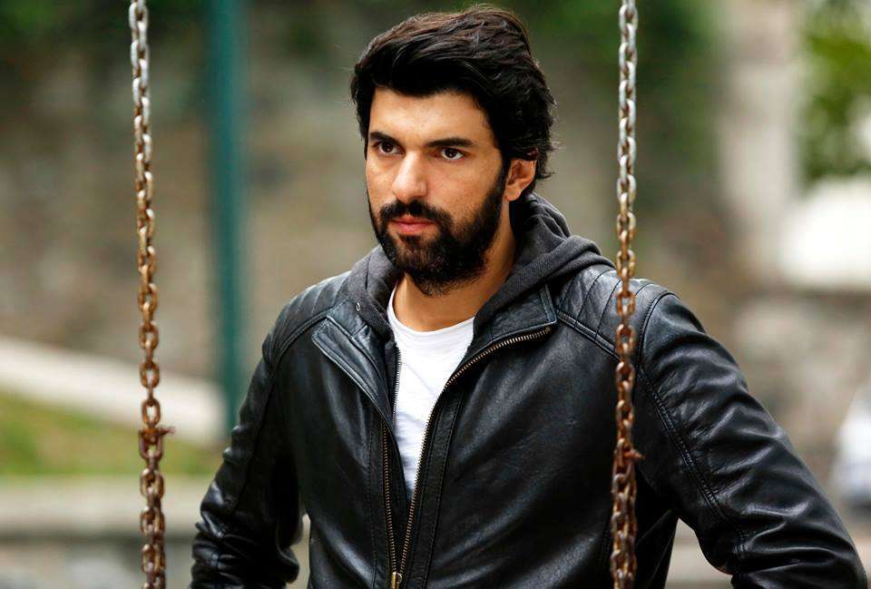 turkiyenin_en_yakisikli_erkekleri_2015 (5)