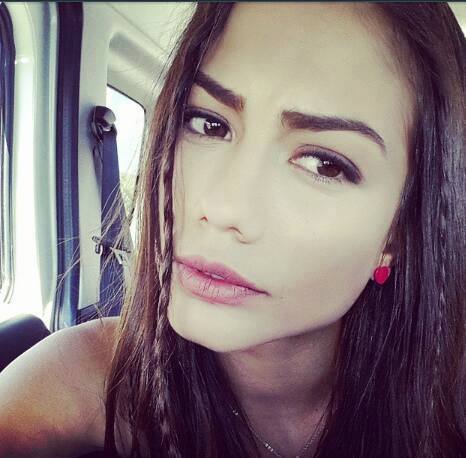 demet_ozdemir_sac_rengi_ve_modelleri_2015 (1)