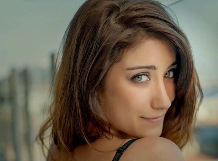 hazal_kaya_sac_rengi_ve_modelleri (1)