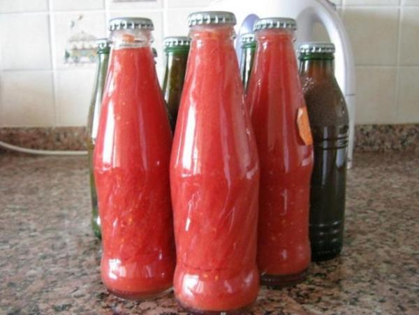 soda_sisesinde_domates_sosu_yapimi_resimli_tarif_5