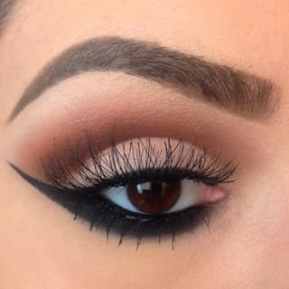 goz_makyajinda_ters_eyeliner_modasi (11)