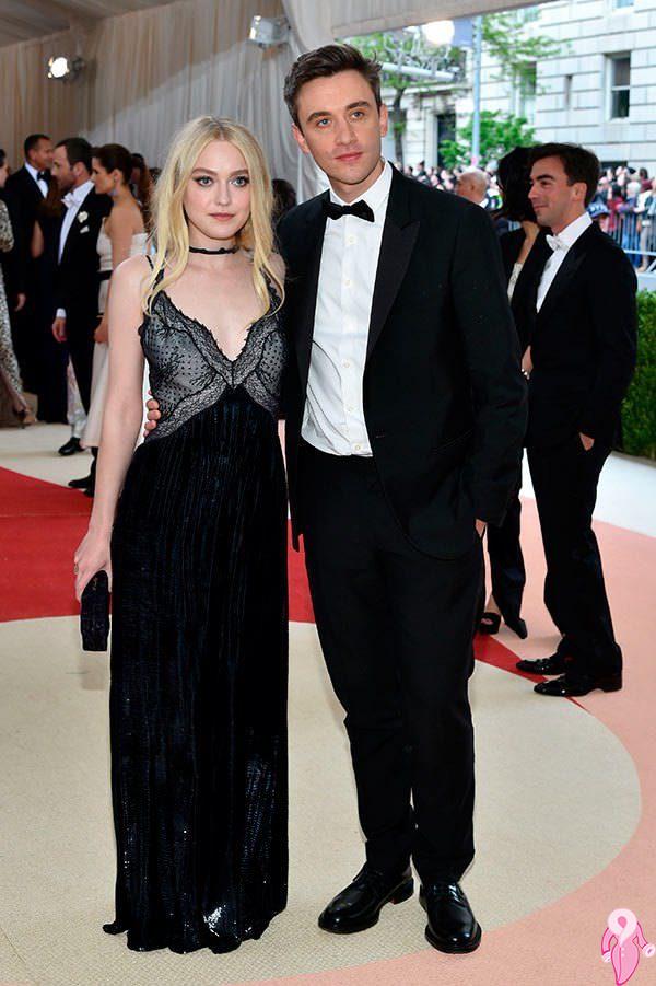 2016_Met_Gala_kirmizi_hali (38)