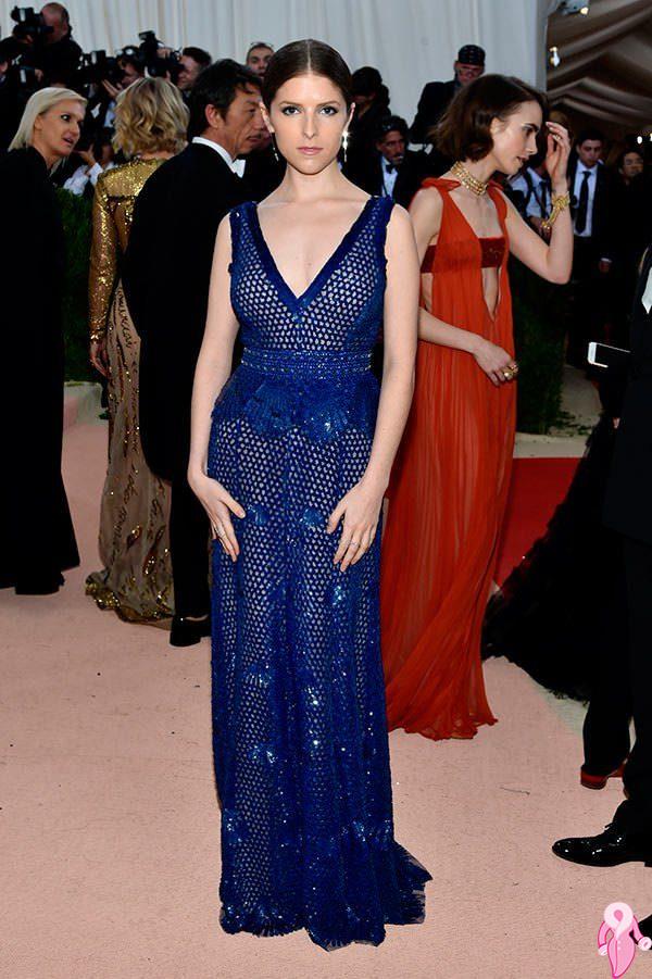 2016_Met_Gala_kirmizi_hali (84)