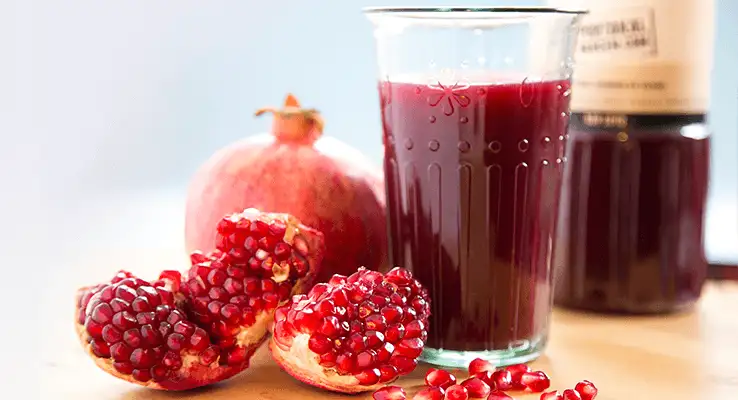 nar_suyu_kuru_faydalari_cilt_bakimi.webp