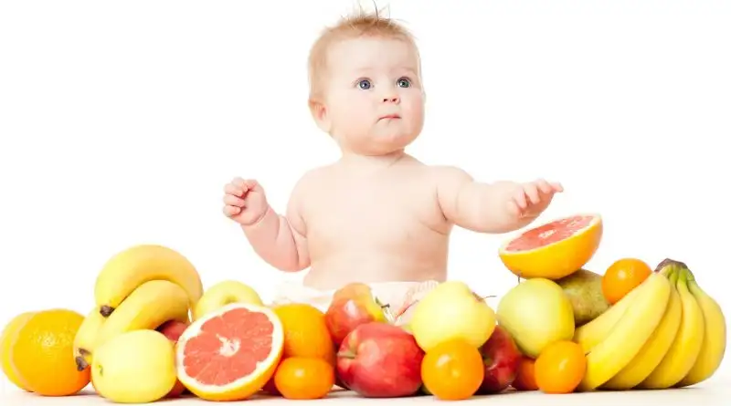 bebeklerde_beslenme_sonrasi_hirilti_nasil_gecer.webp