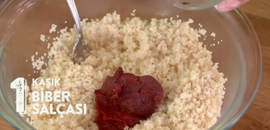 lezzetli_nefis_efsane_kisir_tarifi_kisir_nasil_yapilir_puf_noktalari.webp