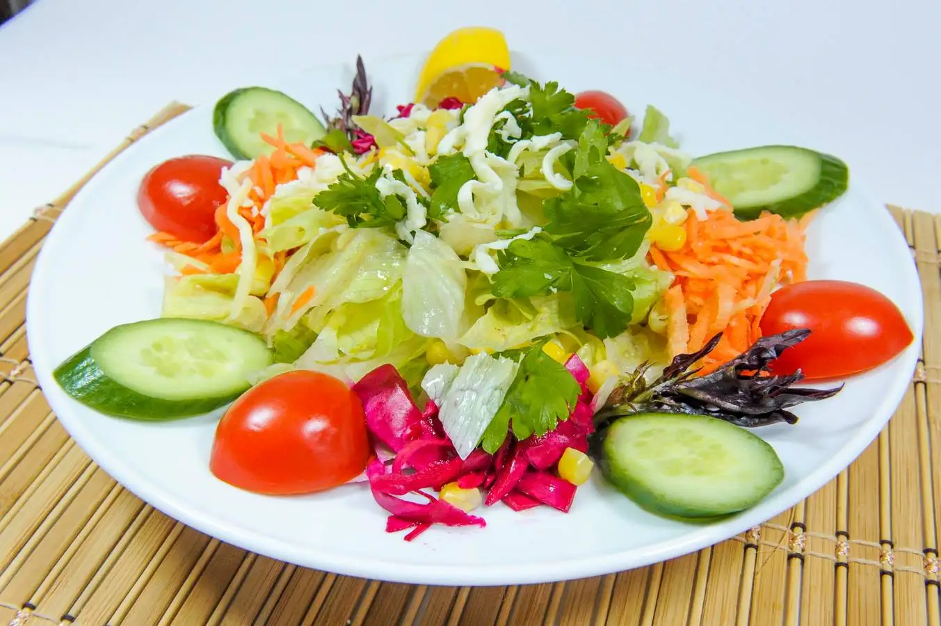 diyet_salata_Tarifi.webp