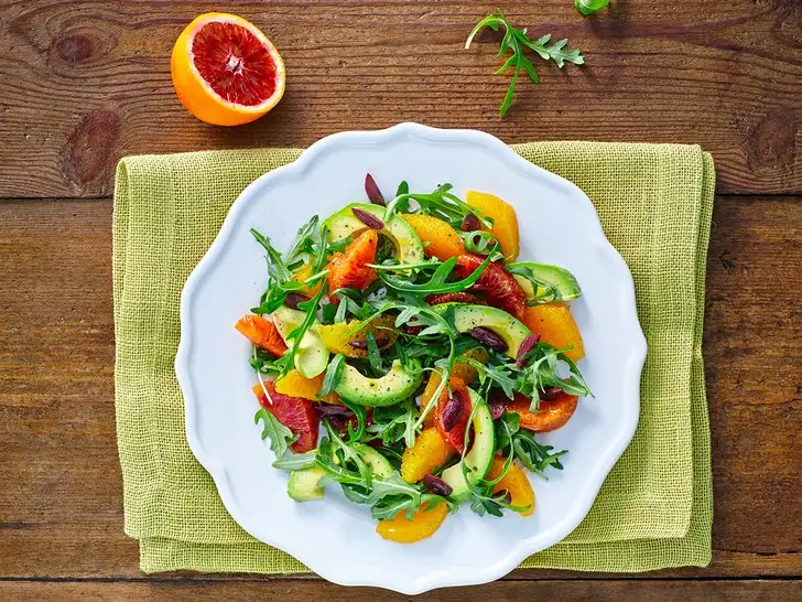 raw_food_cig_beslenme_diyeti_nedir_zayiflama.webp