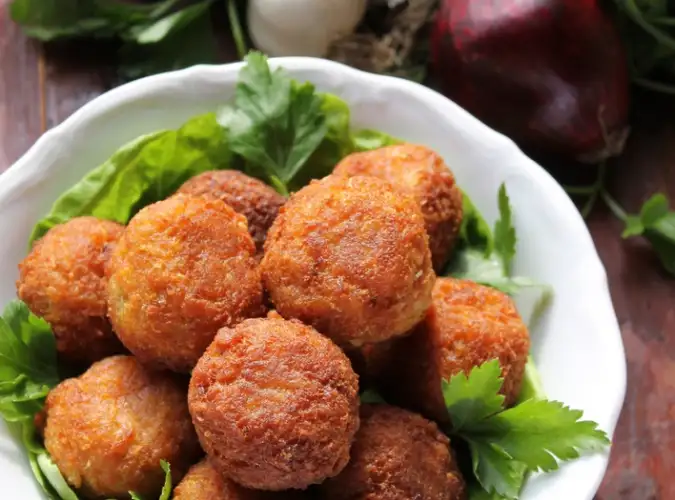 0-3955_datcabademkoftesitarifi-datca-badem-kofte.webp