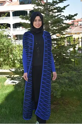 0005658_hld-triko-bekletmeli-hirka-siyah-parlament_500.webp