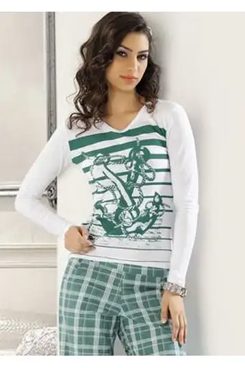 01-derya-kursun-710-bayan-pijama-takim.webp