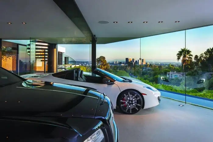 03LaurelWaygarage.webp