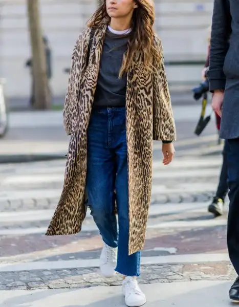 041116-mom-jeans-slide-9.webp