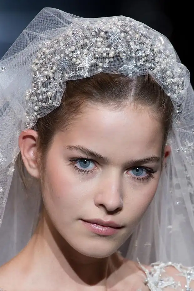 071015zuhair-murad-beauty-haute-couture-fall-2015-pfw17.webp