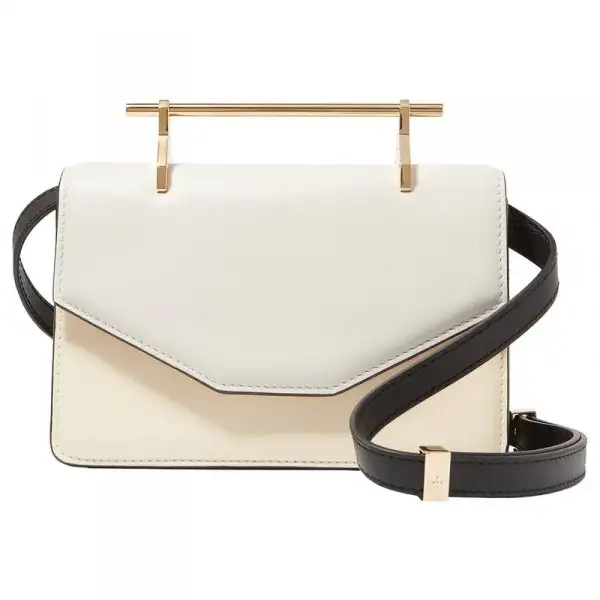 082516-Short-Strap-Bags-Embed2.webp