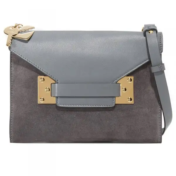 082516-Short-Strap-Bags-Embed4.webp