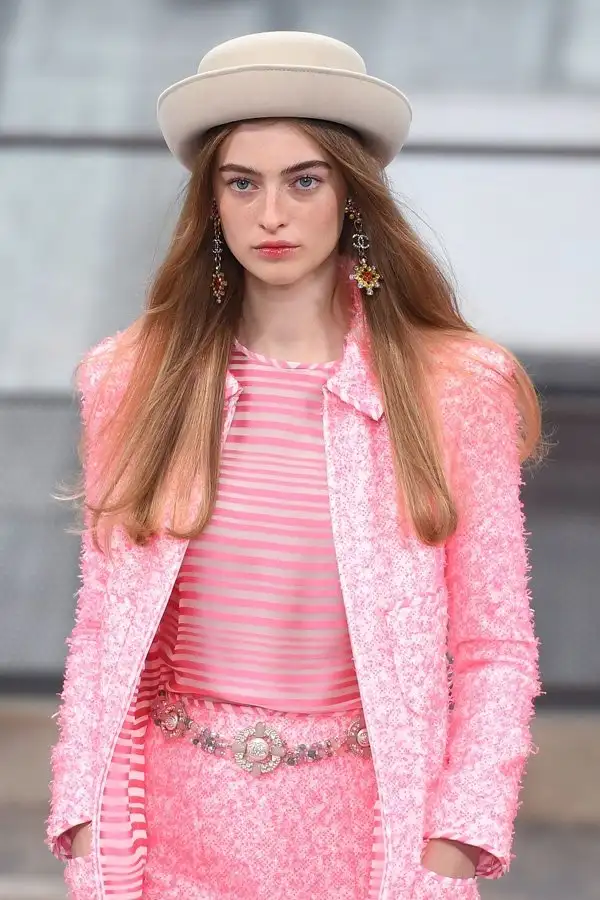0x0-chanel-ilkbaharyaz-2020-koleksiyonu-1569934810070.webp