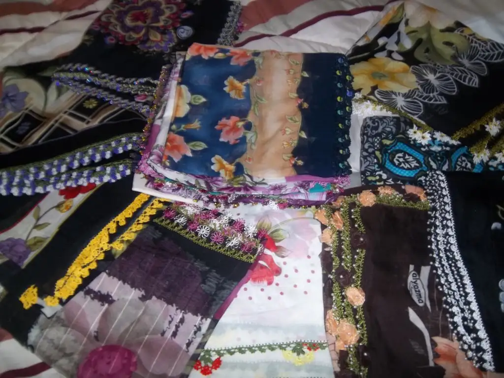 100_2866.webp