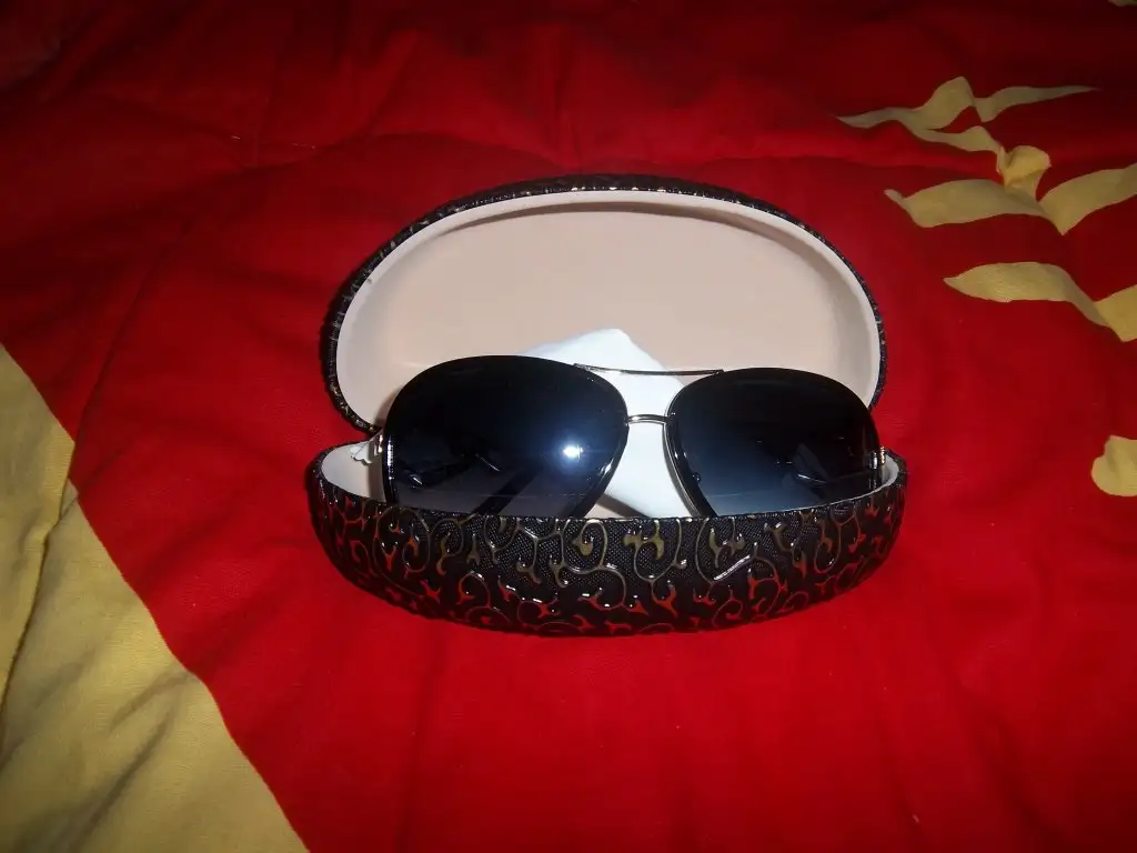 100_2881.webp