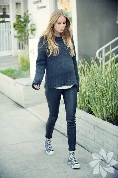 1034536_2cacb6a268a25d4acdd29d5519c59678_600x600.webp