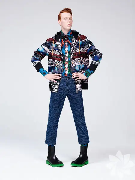 1039747_a93cb365d57042a37c1aa8a1dfe94bb6_600x600.webp