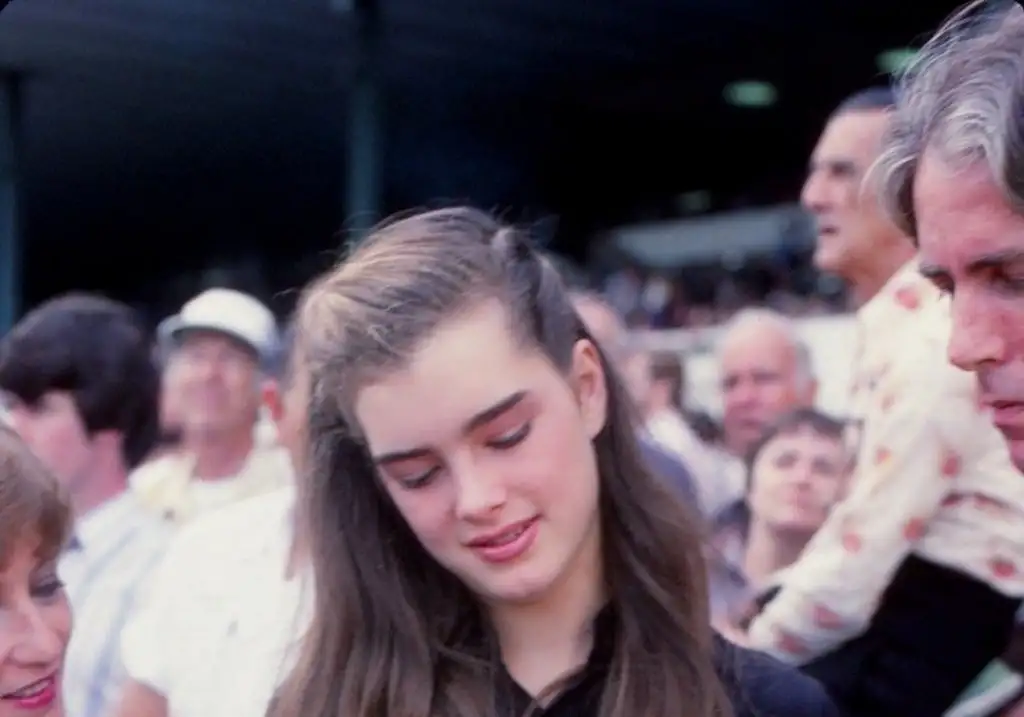 1076full-brooke-shields.webp