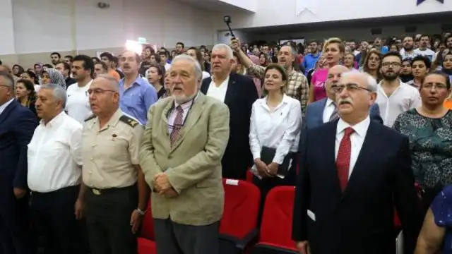 11062124-640x360.webp