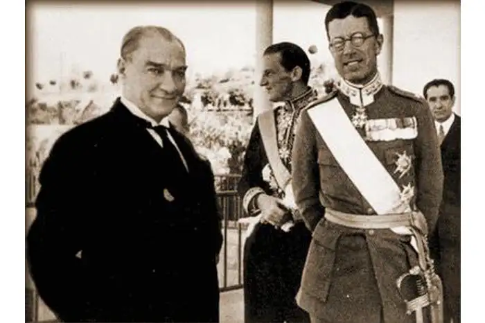 112189-ataturk-gulen-fotograflar--15.webp
