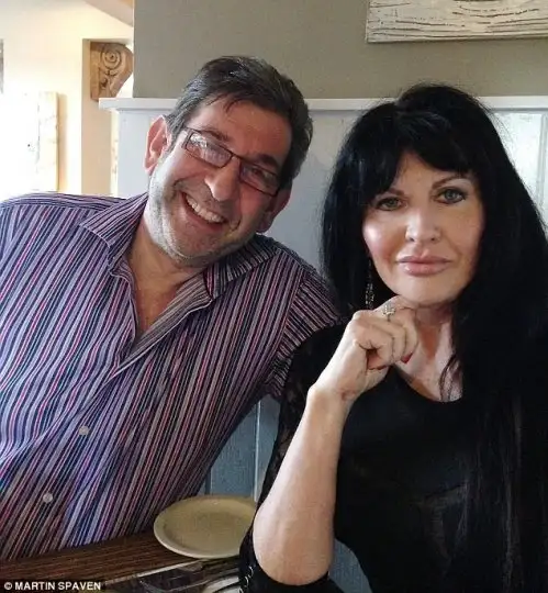 1407961886992_wps_26_india_buchan_with_husband.webp