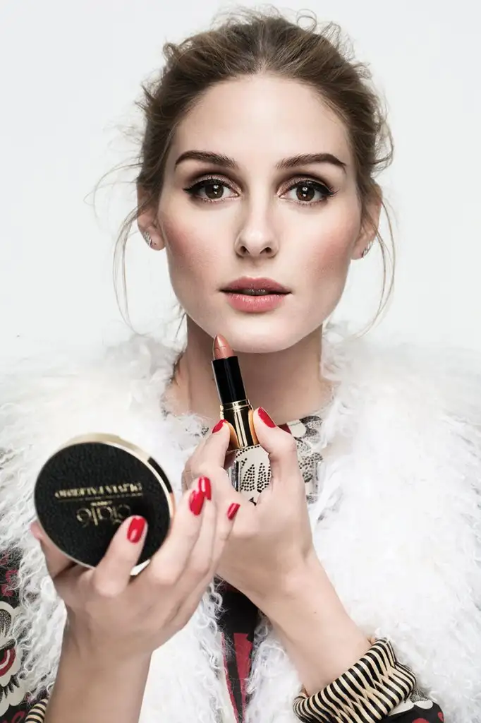 1439304019-hbz-olivia-palermo-embed.webp
