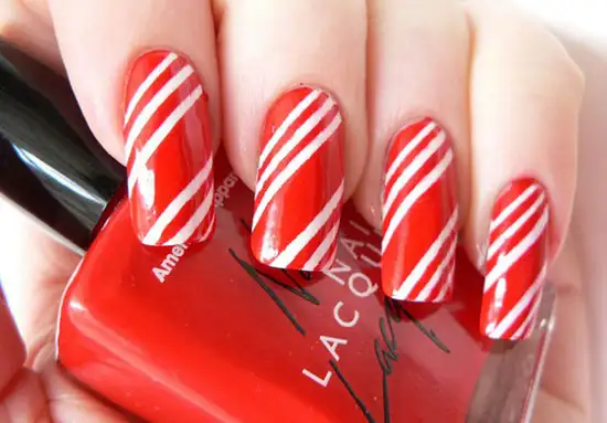15-Simple-Easy-Christmas-Nail-Art-Designs-Ideas-2012-For-Beginners-Learners-4.webp