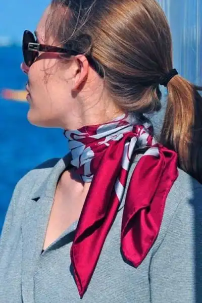 1507895034_829_Kombinlerinizi-Tamamlayacak-Harika-Fular-Modelleri.webp