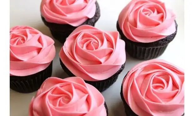 1583-yaraticiliginiz-zorlayacak-30-cupcake-suslemesi_15-600.webp