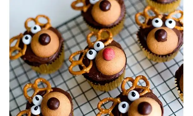 1583-yaraticiliginiz-zorlayacak-30-cupcake-suslemesi_24-600.webp