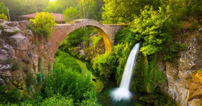 1629437177174.webp