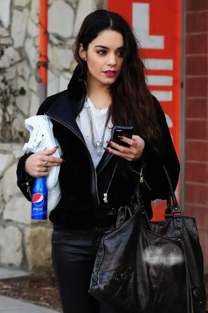 1f5bcd5f44601bc771854a3620f91370 (1).webp