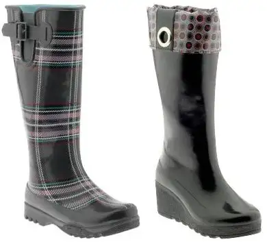 20091018-piperlime-rainboots-black-plaid.webp