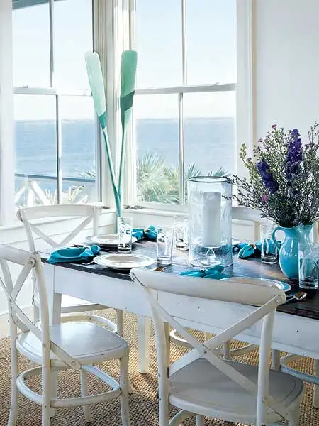 2010-03-Turquoise-for-Home-Color-Decoration-4-dining-table-decor.webp