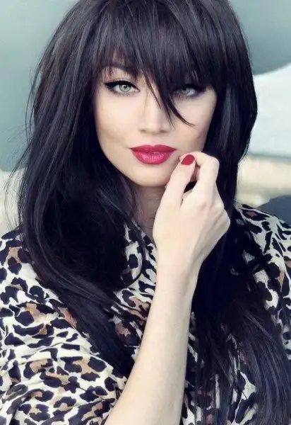 2015-Siyah-Saç-Modelleri-25.webp