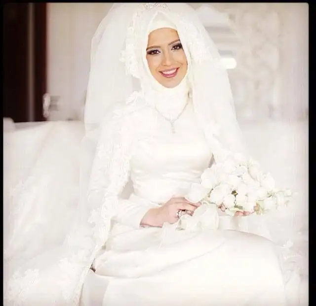 2015-tesettur-gelinlik-modelleri.webp