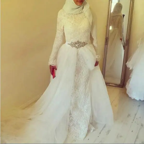 2017-Kristall-Abnehmbarer-Zug-Muslim-Brautkleid-Hoch-Hals.webp